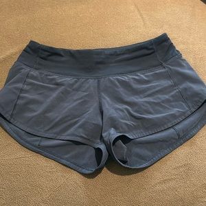 lululemon 2" inseam shorts size 2